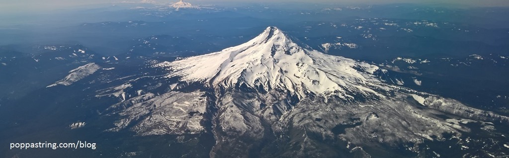 Mt Hood - Flying into Portland, Oregon