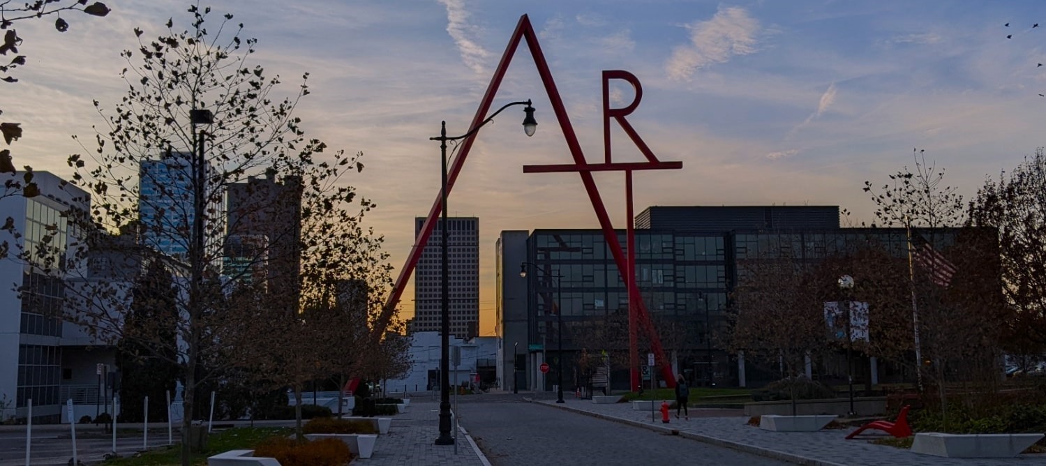 Art statue in the Art District of Columbus as the sun is setting